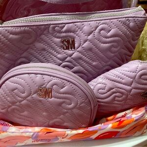 Steve Madden multi-piece gift set. Brand new.